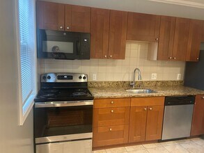 1209 Madison St NW in Washington, DC - Building Photo - Building Photo