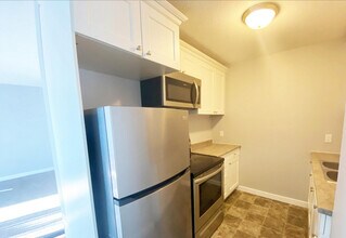 Manor 99 in Fort St John, BC - Building Photo - Building Photo