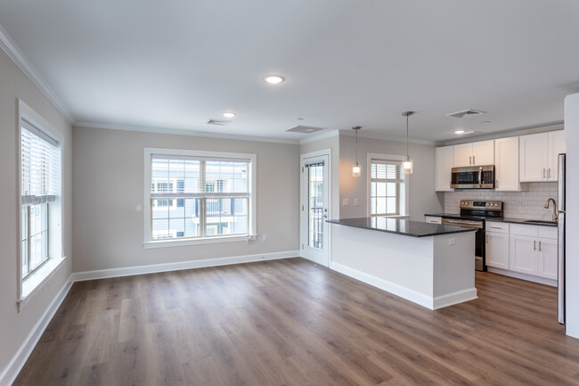 Brookfield Village Apartments in Brookfield, CT - Building Photo - Interior Photo