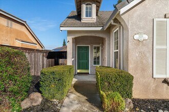 1839 Lexington Dr in Lodi, CA - Building Photo - Building Photo