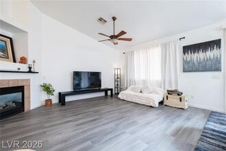 11215 Ivybridge Ave in Las Vegas, NV - Building Photo - Building Photo