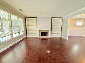 8615 Village School Dr in Cumming, GA - Building Photo - Building Photo