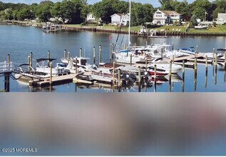 5 Sea Breeze Ct in Long Branch, NJ - Building Photo - Building Photo