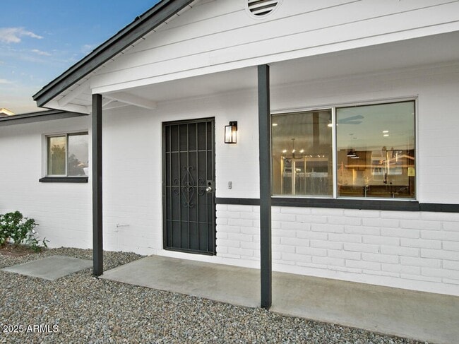 925 E 7th Dr in Mesa, AZ - Building Photo - Building Photo