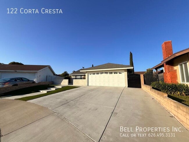 property at 122 Corta Cresta Dr