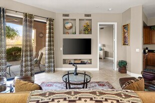 15550 S 5th Ave in Phoenix, AZ - Building Photo