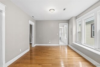 2342 Seneca St in Buffalo, NY - Building Photo - Building Photo