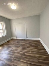 107 Elm St in Yonkers, NY - Building Photo - Building Photo