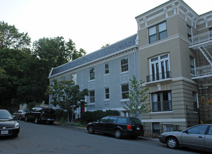 1619 30th St NW in Washington, DC - Building Photo - Building Photo