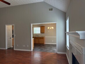 2018 Elm Grove Ln in Hampton, GA - Building Photo - Building Photo