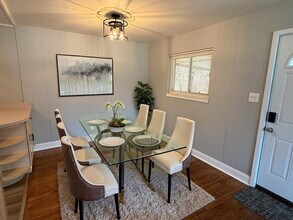 8862 Zodiac Dr in Cincinnati, OH - Building Photo - Building Photo