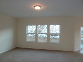 1547 Hedgeview Wy in Sugar Hill, GA - Building Photo - Building Photo
