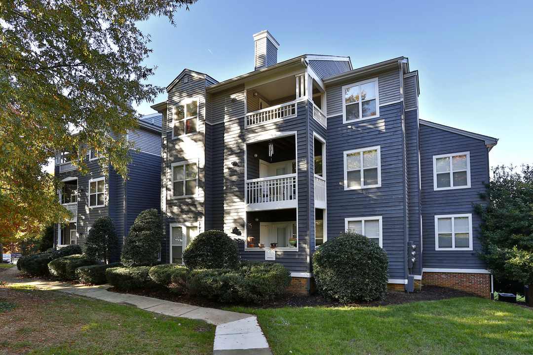 Hyde Park in Cary, NC - Foto de edificio