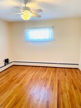 241 Huxley Ave in Providence, RI - Building Photo - Building Photo