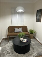 8202 S 3rd Ave in Inglewood, CA - Foto de edificio - Building Photo