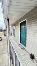856 State Rte D in Osage Beach, MO - Building Photo - Building Photo