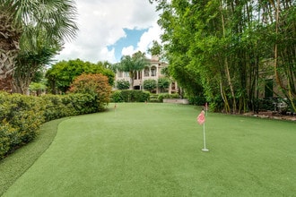 Village on the Lake in Houston, TX - Foto de edificio - Building Photo