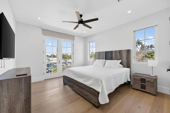 310 SE 9th Ct in Pompano Beach, FL - Building Photo - Building Photo