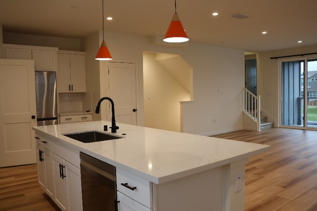 213 Wellness Wy in Rohnert Park, CA - Building Photo - Building Photo