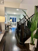 755 Elsley Ct in Milton, ON - Building Photo - Building Photo