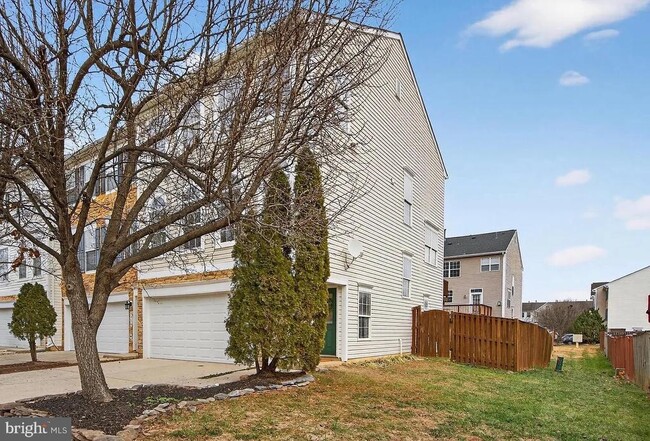 21758 Flora Springs Terrace in Ashburn, VA - Building Photo - Building Photo