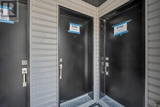 6104 Renaud Rd in Ottawa, ON - Building Photo - Building Photo