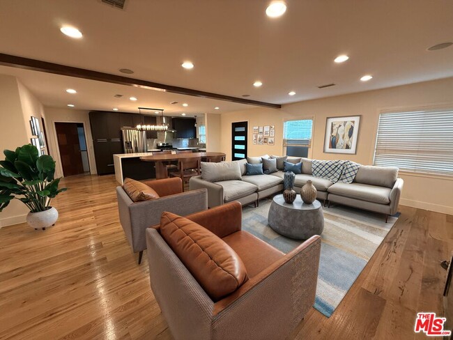 property at 5757 Vesper Ave