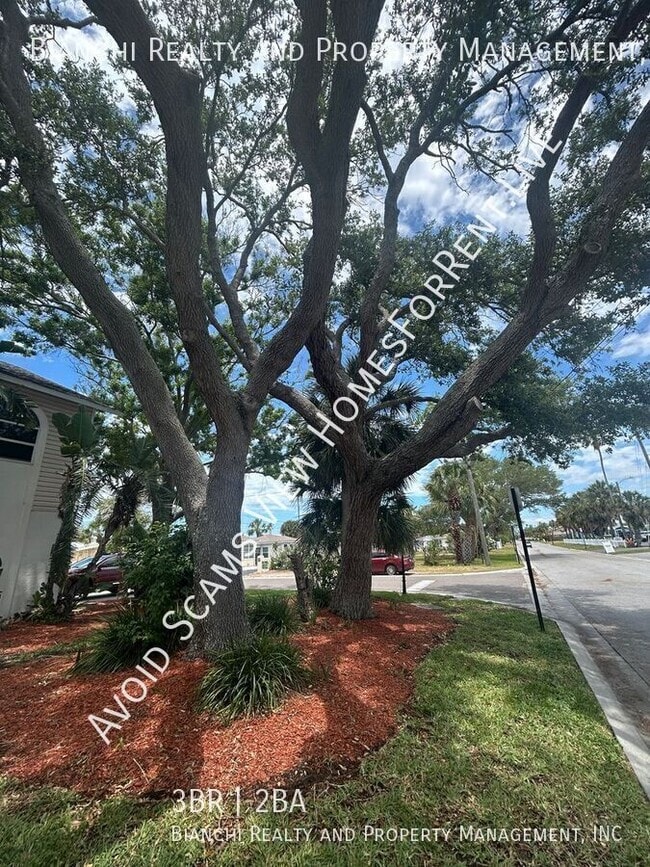 property at 1612 1st St