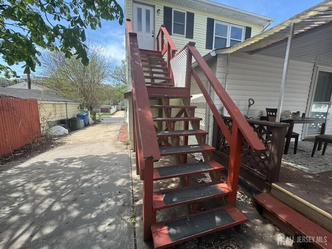 9 Scott Ave in Milltown, NJ - Building Photo - Building Photo