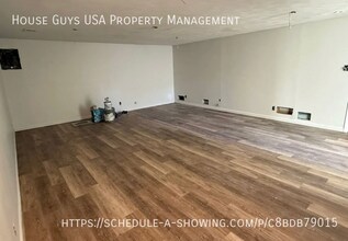 2903 Tepee Ave in Independence, MO - Building Photo - Building Photo