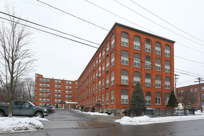 Steinhorst Square Apartments in Utica, NY - Building Photo - Building Photo