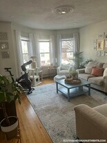 143 L St in Boston, MA - Building Photo