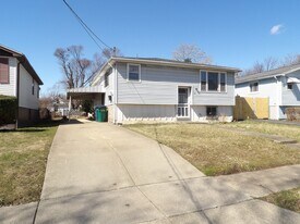 92 Guilford St in Buffalo, NY - Building Photo