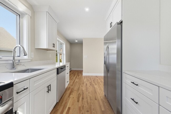 20 Beacon St in Gloucester, MA - Foto de edificio - Building Photo