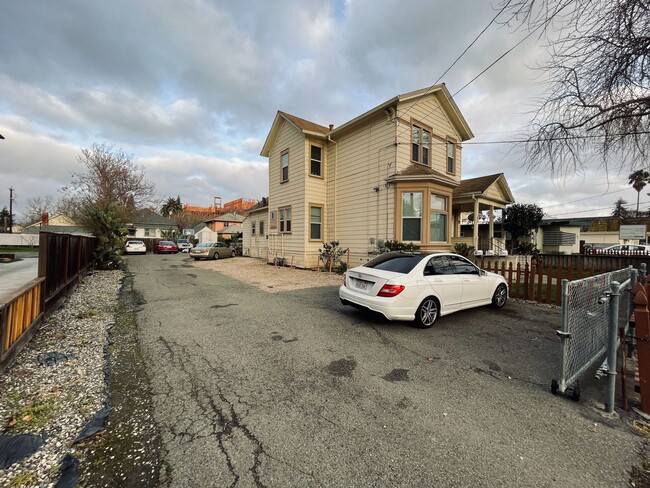 42 N 10th St in San Jose, CA - Building Photo - Building Photo