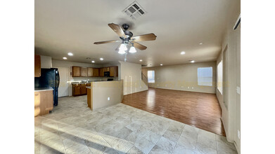 2064 S Cutter Ln in Tucson, AZ - Building Photo - Building Photo