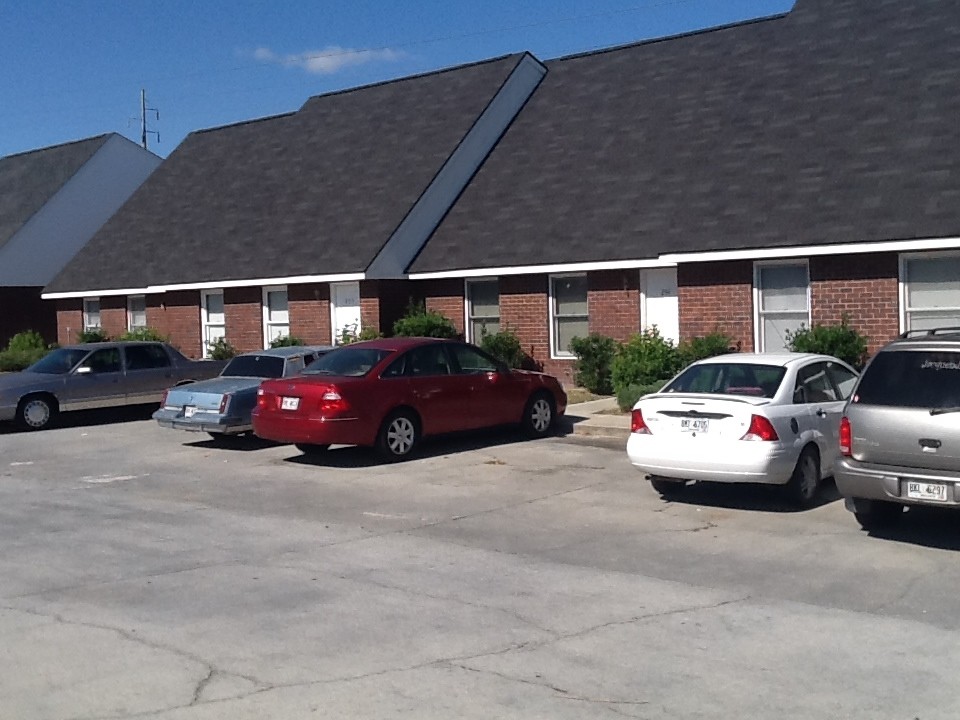 Boardwalk Apartments in Statesboro, GA - Building Photo