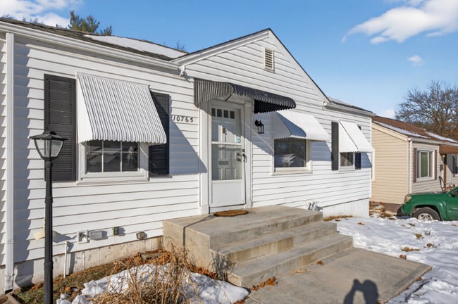 10765 St Xavier Ln in St. Ann, MO - Building Photo - Building Photo