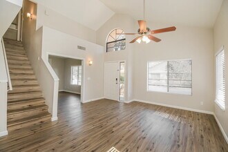 1338 N Brittany Ln in Gilbert, AZ - Building Photo - Building Photo