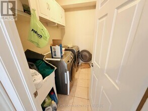 78 Glendower Crescent in Georgina, ON - Building Photo - Building Photo