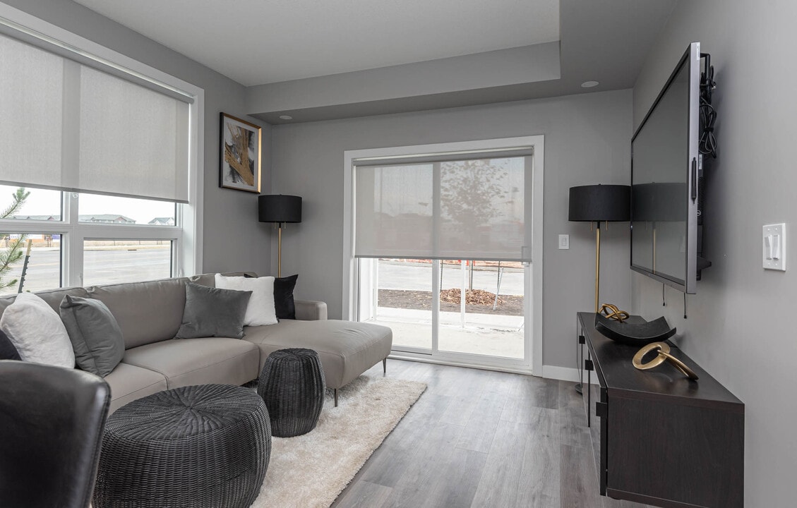 Heritage Flats in Edmonton, AB - Building Photo