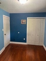 6119 Castlewood Ln in Orlando, FL - Building Photo