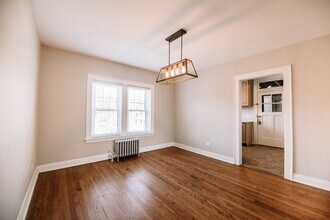 4 S Lincoln Ave in Park Ridge, IL - Building Photo - Building Photo