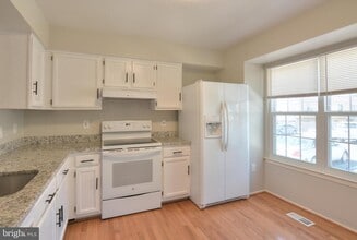 3 Birdseye Ct in Germantown, MD - Building Photo - Building Photo