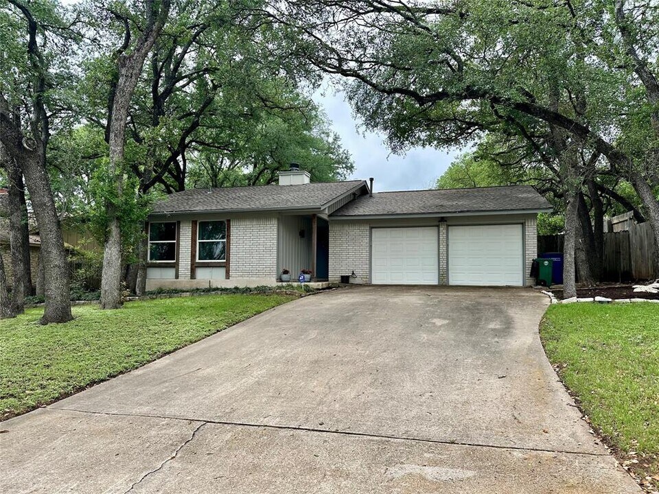 2715 Alderwood Dr in Austin, TX - Building Photo