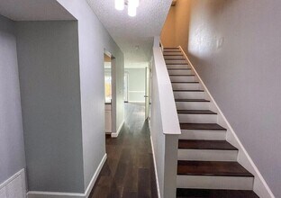 16 Cape Dr NW in Fort Walton Beach, FL - Building Photo - Building Photo