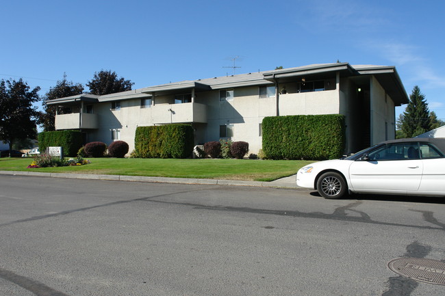 Washington North Apartments in Spokane, WA - Foto de edificio - Building Photo