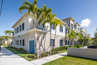 Windmill Farms in Homestead, FL - Building Photo - Building Photo