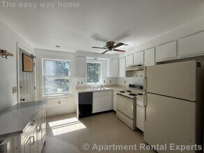 45 Cross St in Medford, MA - Building Photo - Building Photo
