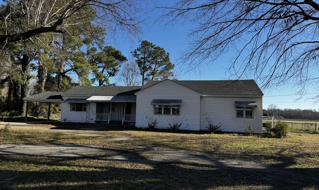 5970 US Hwy 17 in Vanceboro, NC - Building Photo - Building Photo
